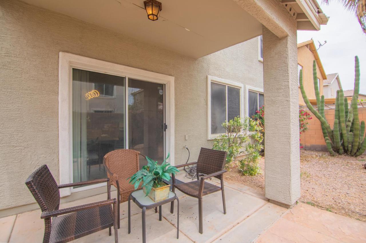 Stylish Home Phoenix - Low Rates Now! Екстер'єр фото