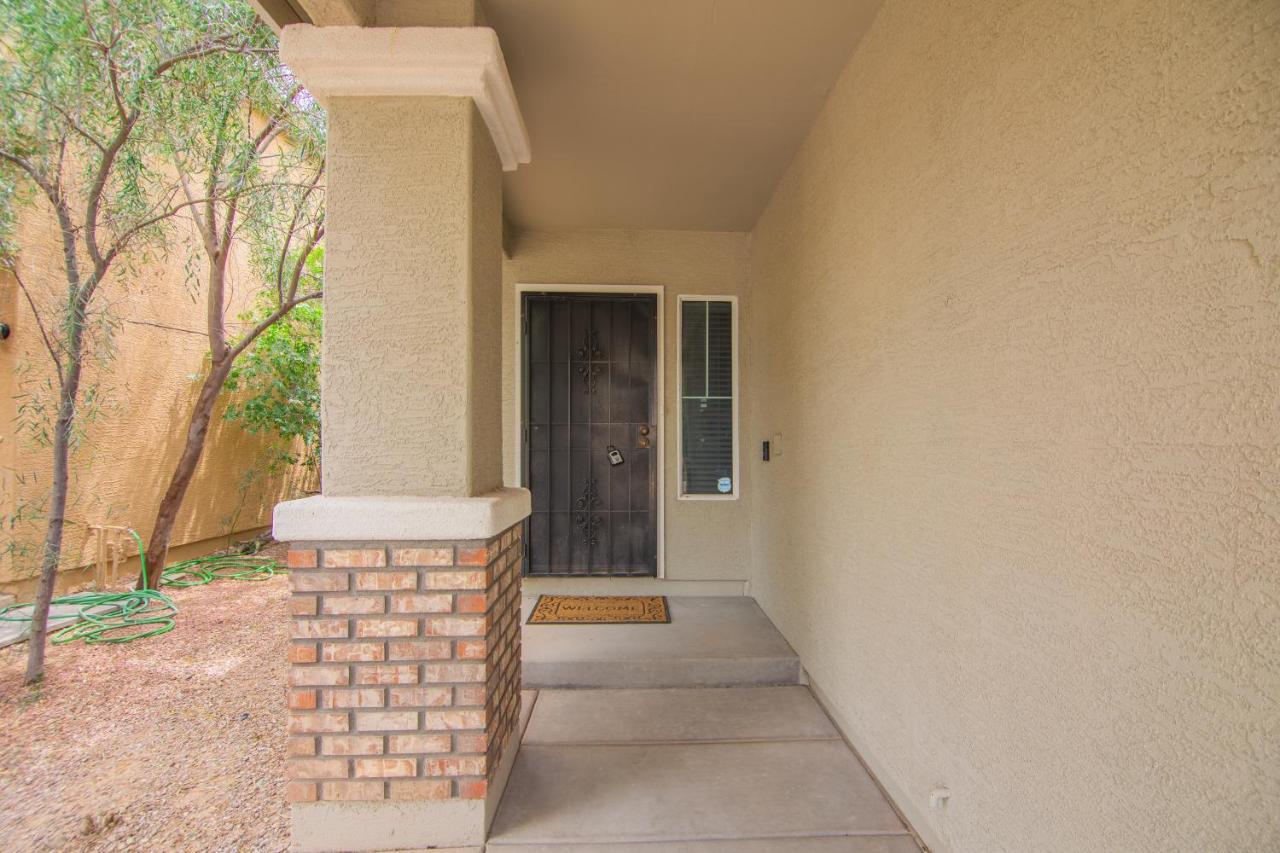 Stylish Home Phoenix - Low Rates Now! Екстер'єр фото