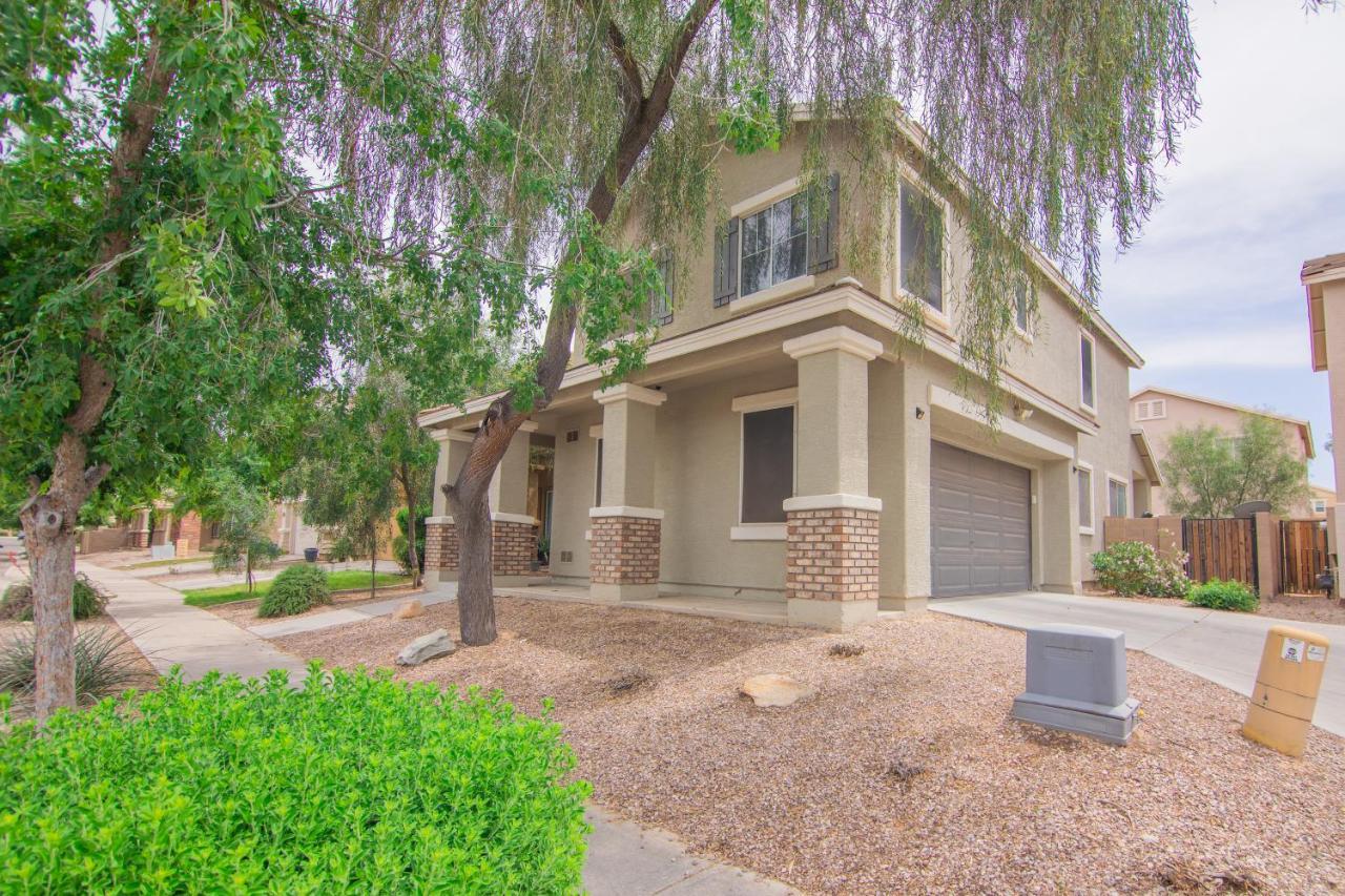 Stylish Home Phoenix - Low Rates Now! Екстер'єр фото