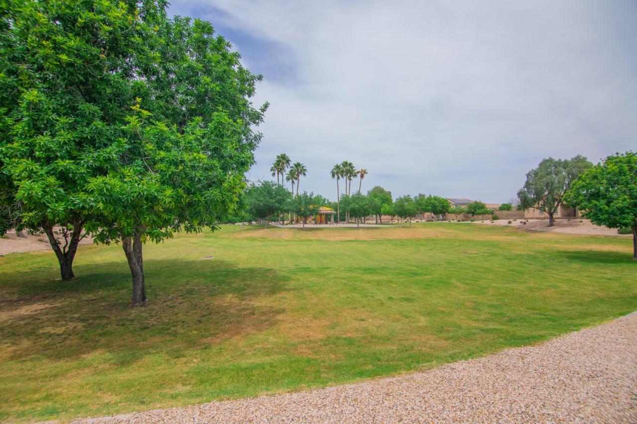 Stylish Home Phoenix - Low Rates Now! Екстер'єр фото
